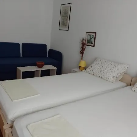 Jeanny Apartment *